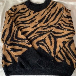 Black and brown fuzzy print sweater